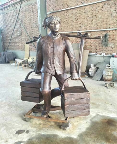 阜陽(yáng)不銹鋼雕塑廠家的制作技巧都有什么？