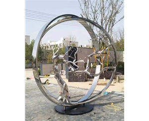 阜陽(yáng)雕塑廠家簡(jiǎn)述使用注意事項(xiàng)都有什么？