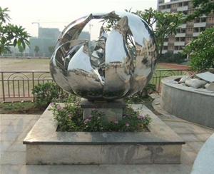 蕪湖雕塑公司的雕塑作品在旅游開發(fā)中的價值如何體現(xiàn)？